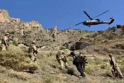 کشته و زخمی شدن دو نظامی ترکیه در شمال عراق 