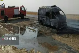  حادثه  | یک آمبولانس اورژانس به طور کامل در آتش سوخت