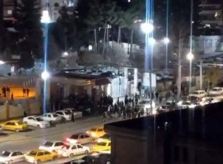 ورود مجلس به ماجرای بیمارستان های ایلام و سینای تهران |  شیخی زاده: حتما از نیروهای امنیتی و انتظامی توضیح می‌خواهیم