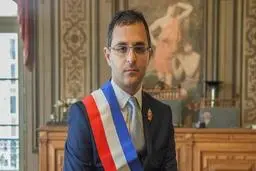 آرش درمبخش، برنده جایزه محیط زیستی، به تقلب در نوشتن رساله دکترا متهم شد
