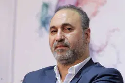 حمید فرخ نژاد با چه حیله ای کشور را ترک کرد؟
