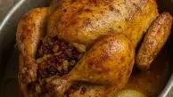 طرز تهیه مرغ شکم پر | از این به بعد مرغ شکم پرتو با این رسپی بپز! +ویدئو