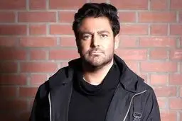 وقتی رضا گلزار پشت چراغ قرمز طرفدارش رو میبینه! | با این ماشین لاکچری میره دور دور؟ + ویدئو