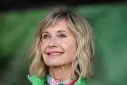 بازیگر محبوب ایرانی ها درگذشت |  بازیگر فیلم «گریس» درگذشت