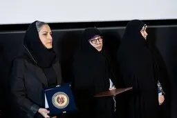 تجلیل از پیشکسوتان سینمای دفاع مقدس در آیین اکران "هیوای" ترمیم‌شده