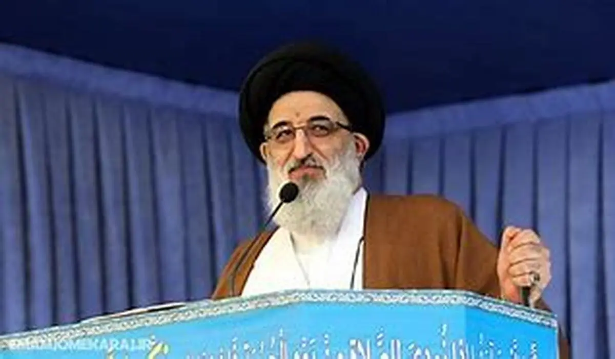 امام جمعه کرج به پزشکیان و ظریف حمله کرد | حسینی همدانی:« گاهی افراد به صراحت در چشم ملت نگاه می‌کنند و دروغ می‌گویند.»