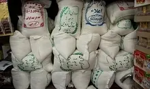 کشف محموله ۵۰۰ تنی برنج قاچاق در بندرعباس | پایان تعقیب و گریز دریایی با توقیف بار قاچاق