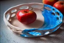 توی ۵۰ ثانیه این میوه خوری خوشگل رو بساز! | نحوه ساخت میوه خوری با گل سرامیک +ویدئو