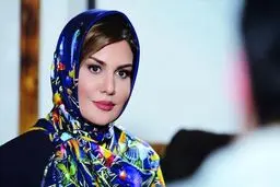 رز رضوی بعد مدت ها با استایل تینا آخوندی تبار پیداش شد | شباهت عجیبب رز رضوی به تینا آخوندی تبار