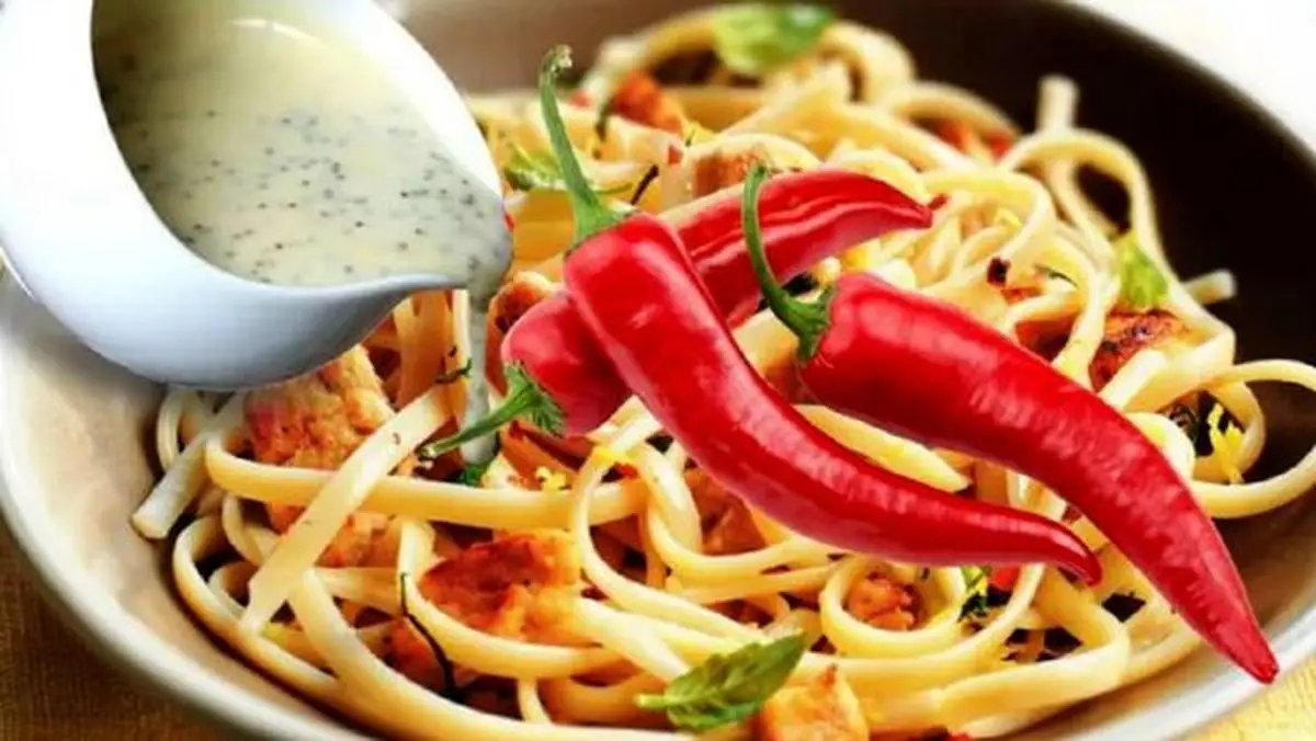 این ۱۰ ماده غذایی شما را بد خواب می کنند