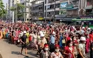 
 کودتا | تظاهرات در بزرگترین شهر میانمار