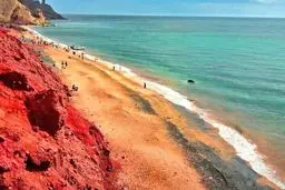 ثبت ملی خاک هرمز تأیید نشد | لزوم فرهنگ‌سازی برای حفاظت از سواحل و جزایر جنوبی!