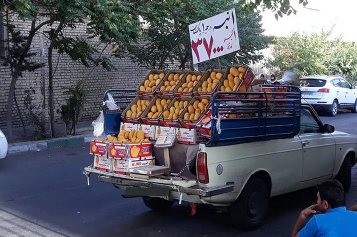 قاچاق بنزین در برابر انبه پاکستانی!