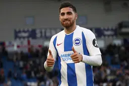 لایو مشترک ملی پوش ایران با خواننده لس آنجلسی؟