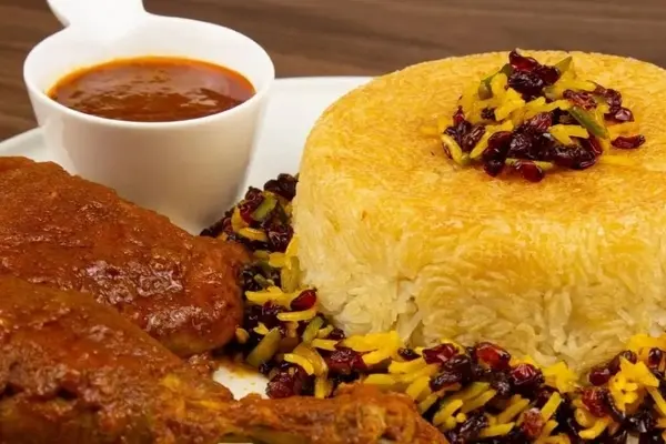 راز زرشک پلو با مرغ مجلسی و رستورانی