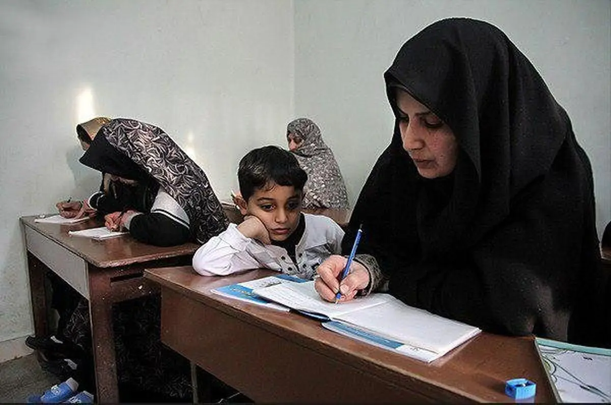نرخ باسوادی کشور بعد از انقلاب ۴۸ درصد رشد داشته است