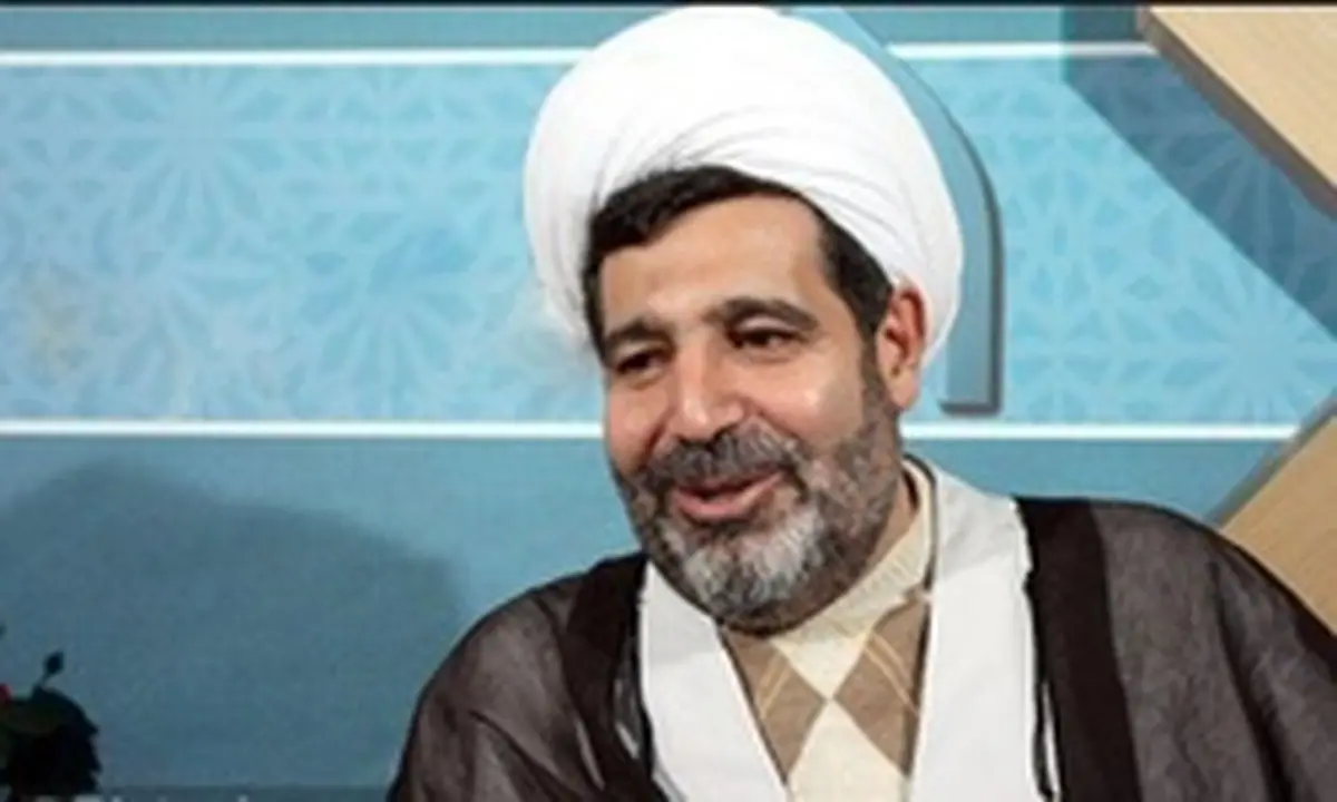  نقش قاضی منصوری در پرونده طبری چیست؟ 