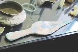 جویندگان گنج در «وردیج» و «فراشبند» | بازداشت سه باند حفاری غیرمجاز و قاچاق عتیقه 