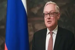 
ریابکوف: به تلاش ‌ها برای لغو تحریم‌ها علیه ایران ادامه می‌دهیم
