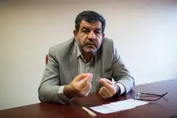 آقای عضو شورای فضای مجازی؛ اگر اینترنت مجانی نبود، چگونه مردم را در خانه نگه می‌داشتید؟ 