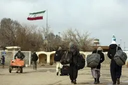 توئیت یک نماینده مجلس خطاب به رئیس جمهور درباره مهاجران غیر قانونی | به زودی دچار چالش خواهیم شد
