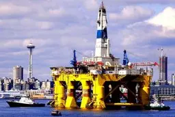 رویترز: نفت روسیه رقیب ایران در چین شد | واردات نفت چین از ایران کاهش یافته