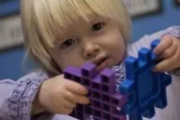 آیا می خواهید بچه ای باهوش تر داشته باشید؟! | افزایش هوش کودکان با چند راهکار