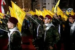 
حزب‌الله لبنان  |  رهبران ما نگران هستند  که ترامپ تهدیداتش را عملی کند.
