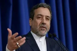 عراقچی: در ۸ سال گذشته ارتباط نزدیکی با شهید فخری زاده داشتم؛ در طول مذاکرات برجام از مشورت‌های ایشان بهره‌مند می‌شدیم