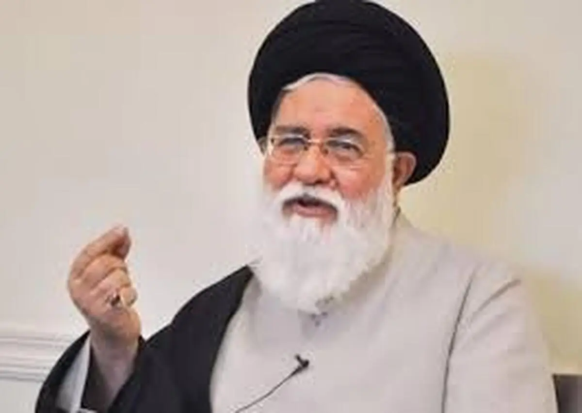 
 روحانیت در هر شرایط باید در کنار مردم باشد ونباید ژست حکومتی بگیرد
