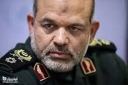 سردار احمد وحیدی وزیر کشور، در آئین تکریم و معارفه استاندار قزوین : قزوین، عارفان زیادی دارد، وجود عارفانی چون "عارف قزوینی" و "آیت الله سید ابوالحسن رفیعی"! +فیلم 