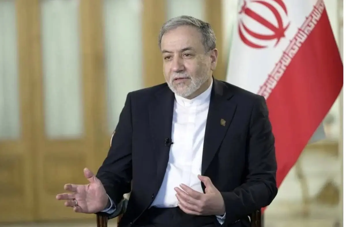 عراقچی: حضور من در داووس را با دروغ‌ها و فشار‌های سیاسی اسرائیل لغو کردند | ما از مردم خود در برابر تروریست‌های مسلح و کشتار‌هایی به سبک داعش که آشکارا توسط موساد حمایت می‌شد، دفاع کردیم