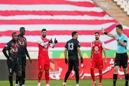 
 باشگاه پرسپولیس |  ادامه روند گذشته و وقوع پی در پی اشتباهات، نگران کننده شده است