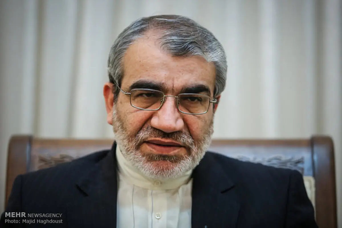  کدخدایی  |  حواسمان باشد در زمین ترامپ بازی نکنیم 