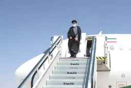 رئیس جمهوری وارد سمنان شد