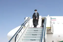 رئیس جمهوری وارد سمنان شد