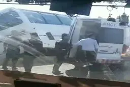 توضیحات کامل درباره انحراف یک اتوبوس در سبزوار