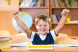 ۱۰ درس مهم زندگی برای کودکان زیر ۱۰ سال |  این نکته ها به پیشرفت آن‌ها در سال‌های آینده کمک میکند