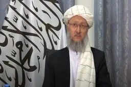 
 نیروی امنیتی ۳۵۰ هزار نفری تشکیل می‌دهیم
