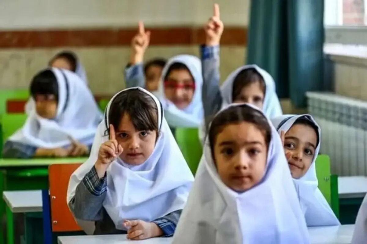 انتقاد تند از اظهارات اخیر وزیر آموزش و پرورش درباره ممنوعیت موسیقی در مدارس: نتیجه تصور شما قتل خاموش شادی در مدارس است