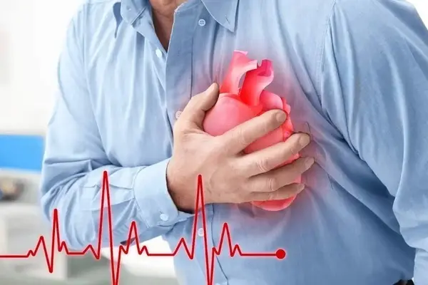 یک ماه قبل از حمله قلبی با خبر شو! | این نشانه ها را جدی بگیرید