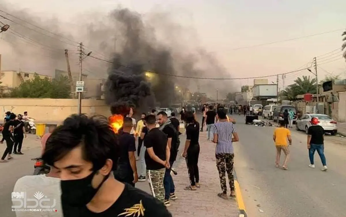 تشدید اعتراضات در بصره | نخست‌وزیر عراق رئیس پلیس را برکنار کرد