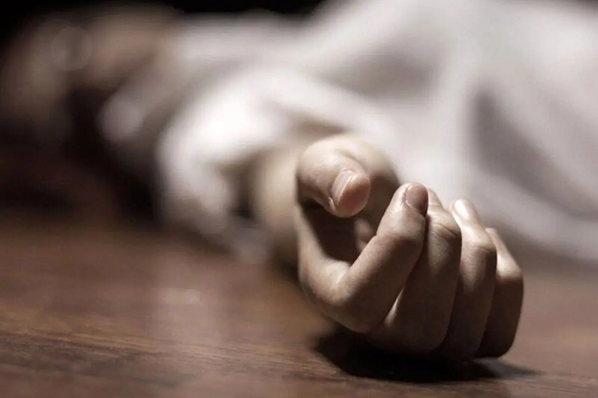خفه کردن زن بیچاره با بند کفش 