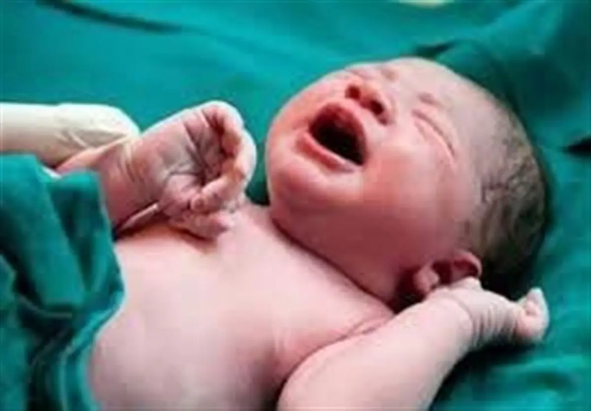 شناسایی کم‌سن‌ترین فرد مبتلا به کرونا در ایران / نوزاد ۳۵ روزه‌ تربت حیدریه‌ای‌ به کرونا مبتلا شد