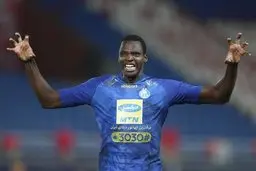  استقلال  |  جلسه شبانه برای جور کردن پول دیاباته بعد از فسخ!