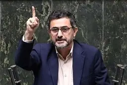 واکنش مجتبی زارعی به تهدید محسن رضایی؛ «مصوبات شعام مگر بدون اذن رهبری قابلیت اجرا دارند؟»