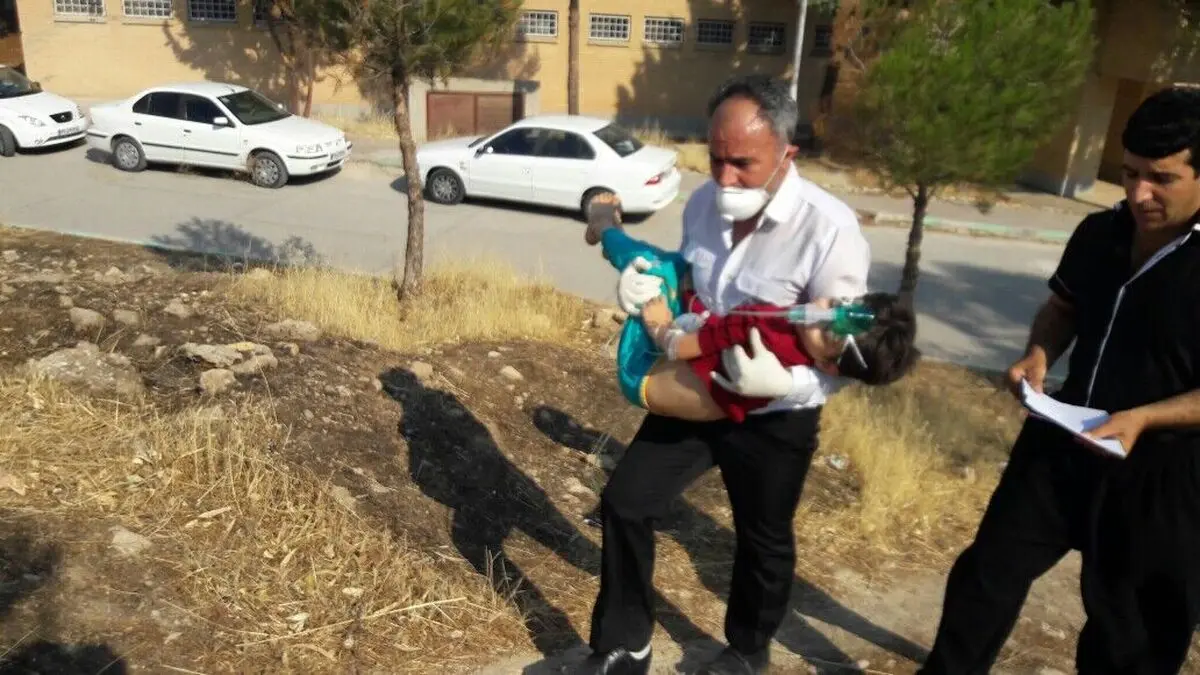  100  نفر در انفجار کپسول شیمیایی در ایلام مسموم شدند 