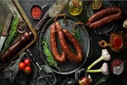 دیگه سوسیس کارخونه‌ای نخر! | طرز تهیه سوسیس خانگی در کمتر از ۳۰ دقیقه +ویدئو