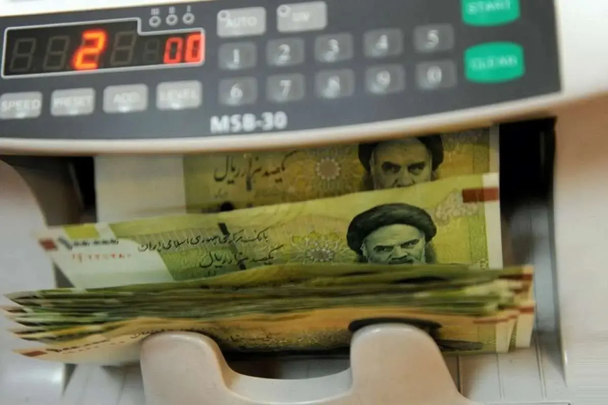 سخنگوی کمیسیون تلفیق: حقوق سربازان در سال آینده بیش از ۱۱ میلیون تومان در نظر گرفته شده |  افزایش ۵۰ درصدی مستمری کمیته امداد و بهزیستی 