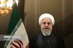 روحانی: از تخیلات کودکانه فاصله بگیریم